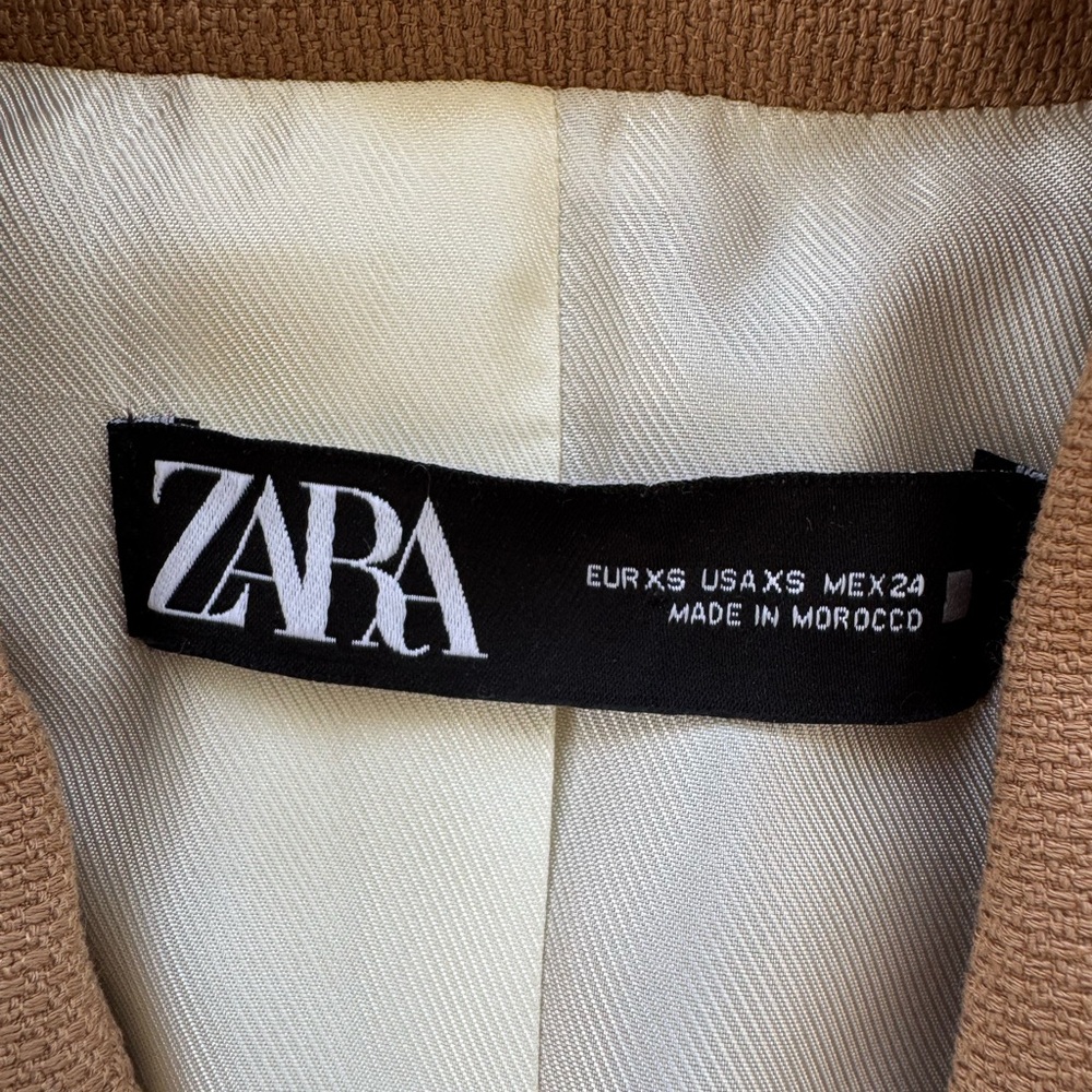 ZARA Camel Beige Double-Breasted Blazer – Size XS - Picture 4 of 8